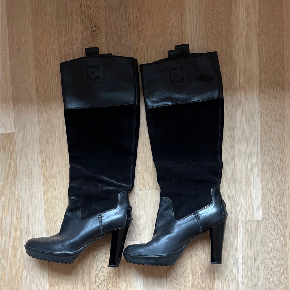 Tod's Stivale Suede & Leather Knee High Boots